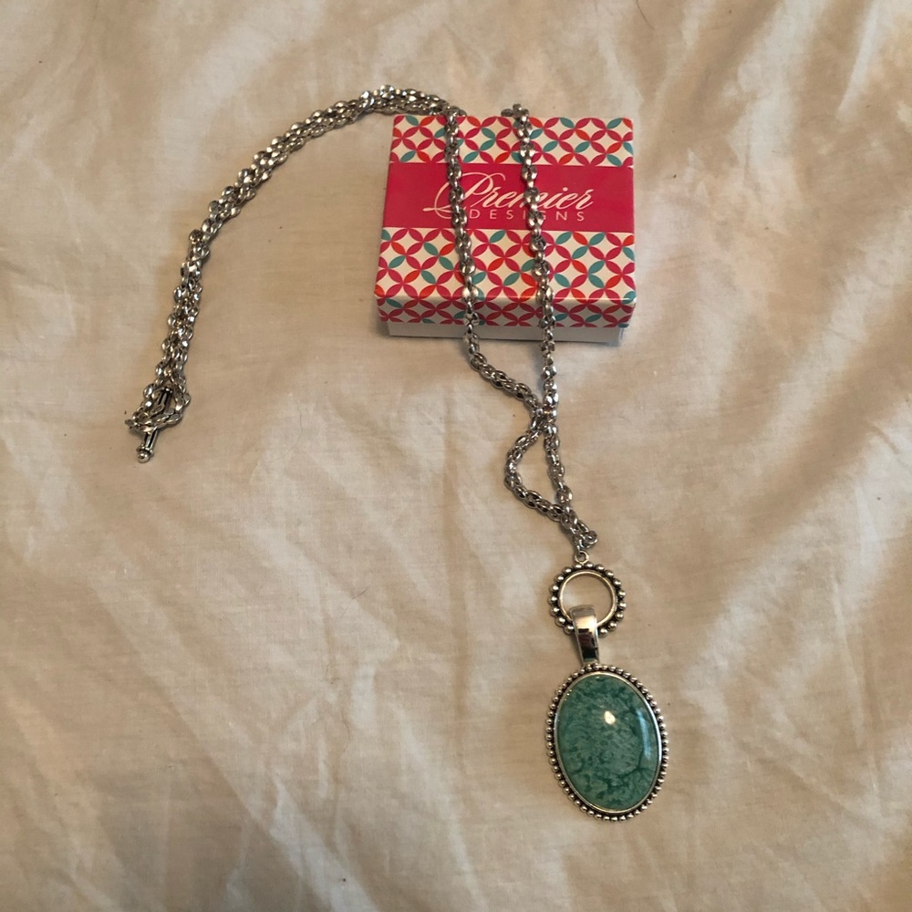 Premier Designs necklace